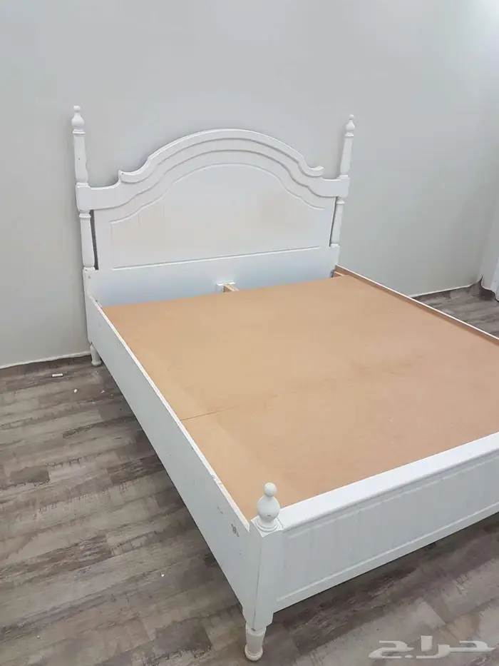 سرير نفرين ايكيا نظيف وسليم 2