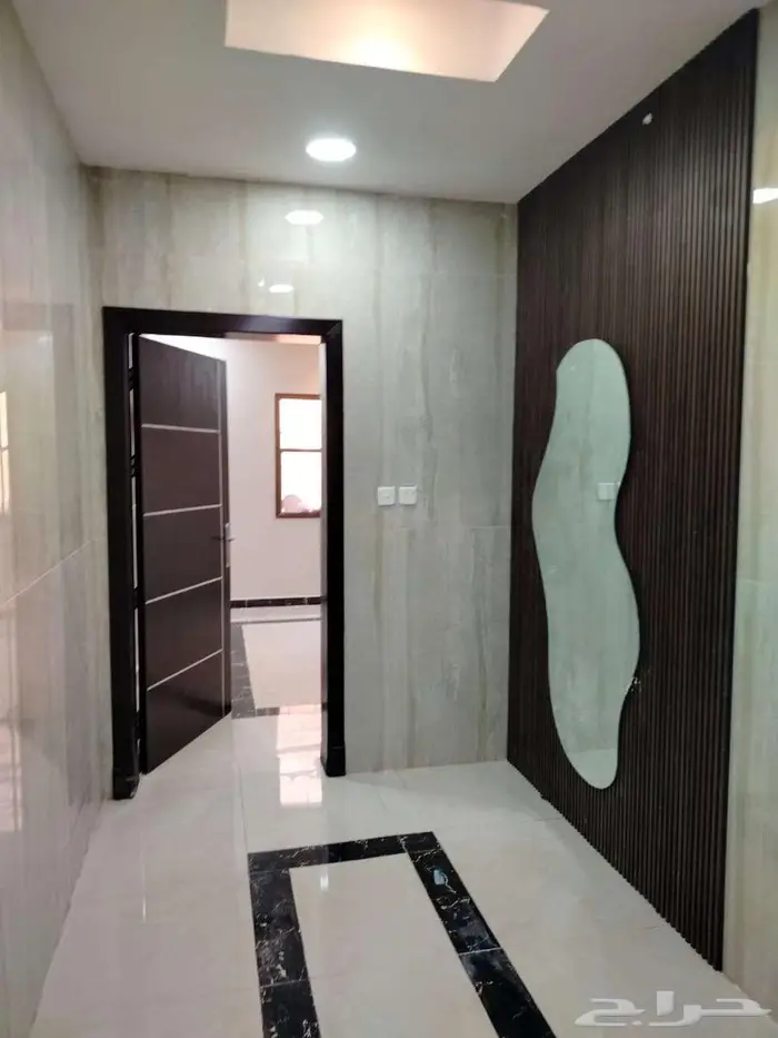 شقق للبيع حي الضاحيه السابع 5 غرف ب 420 الف 8