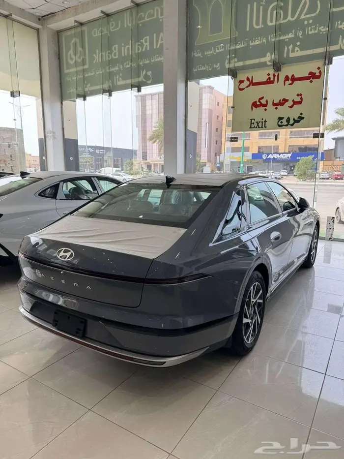 هيونداي ازيرا م 2025 كلاسيك - سعودي 3
