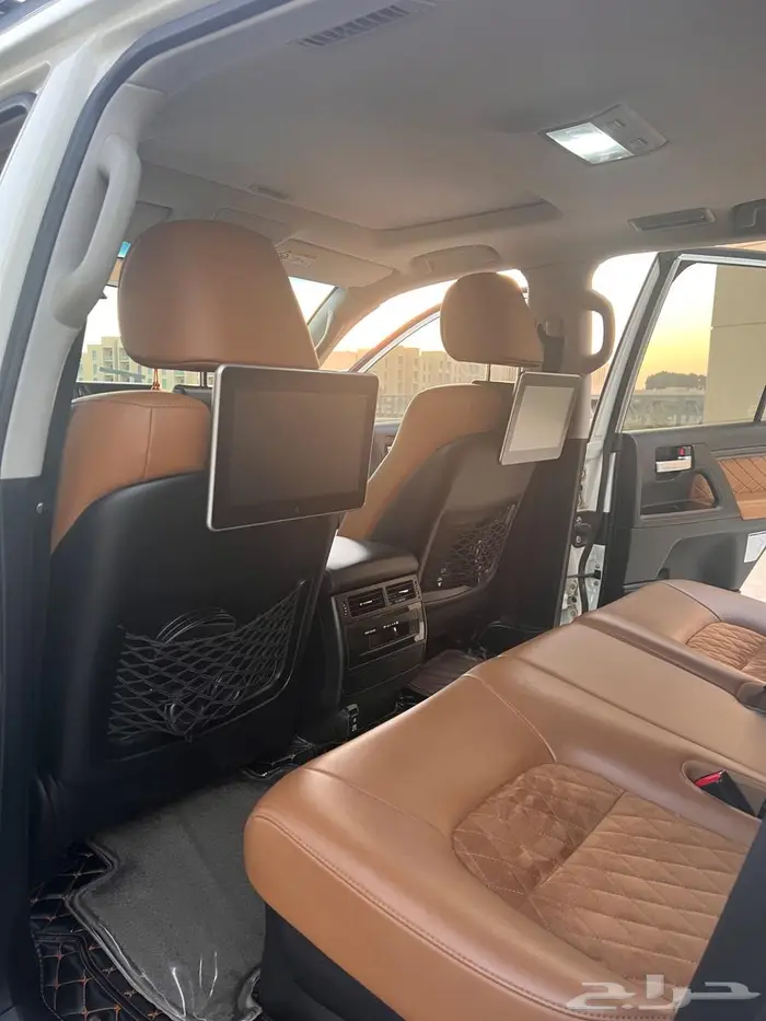 Land Cruiser GXR Grand Touring 2021 7