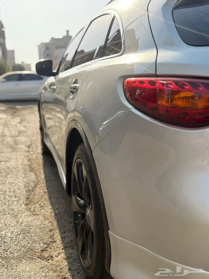 انفنتي QX70S 2015 2
