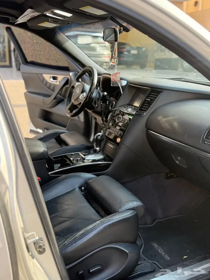 انفنتي QX70S 2015 9