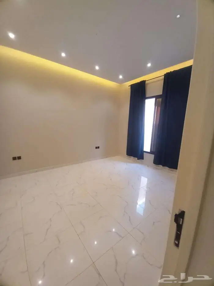 شقق فاخرة للإيجار   حي لبن   تشطيب VIP 0