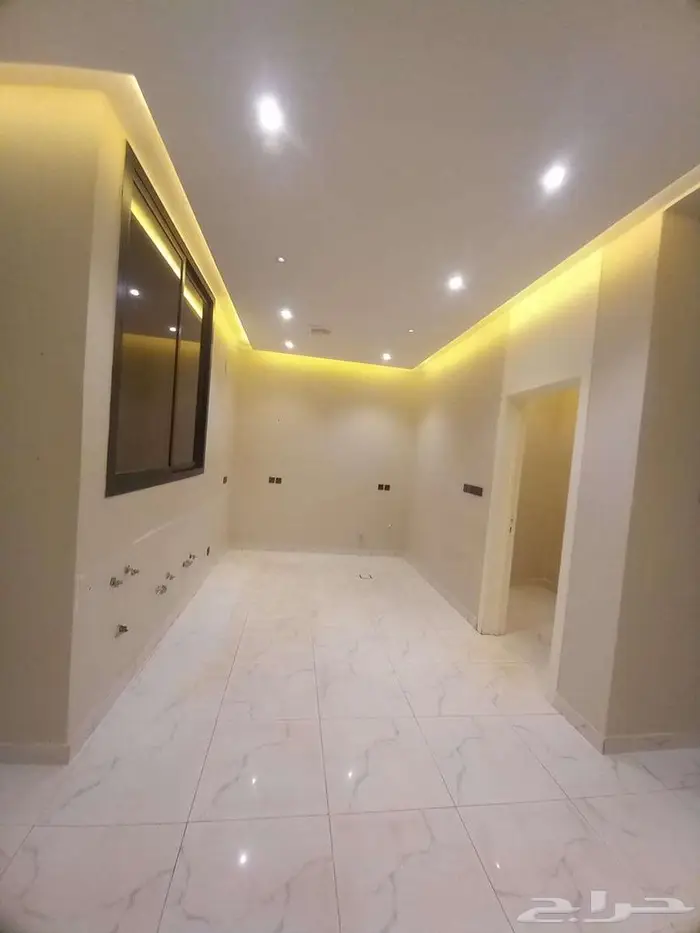 شقق فاخرة للإيجار   حي لبن   تشطيب VIP 13