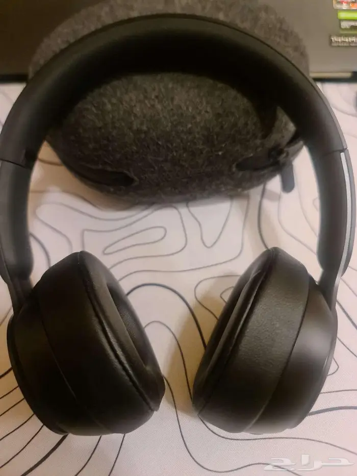 Beats Solo Pro ANC Headphones 0