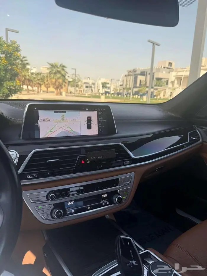 للبيع سياره BMW 2020 730 LI 4