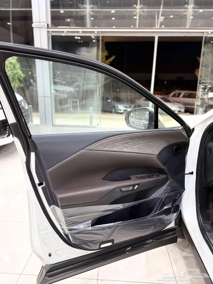 لكزس ( RX 350 BB ) موديل 2025 أقل الأسعار 19