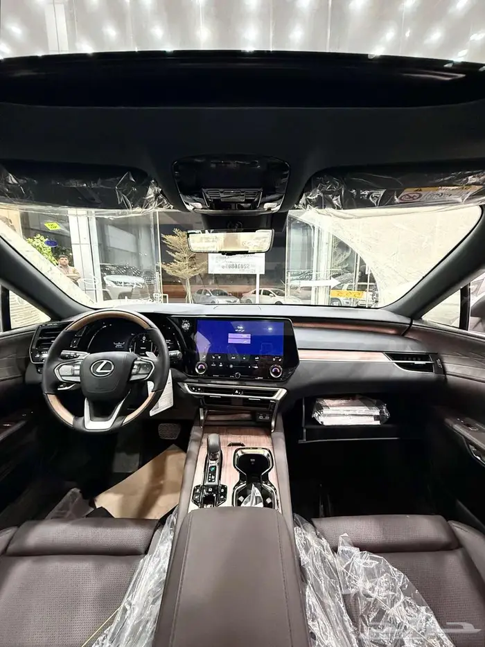 لكزس ( RX 350 BB ) موديل 2025 أقل الأسعار 27