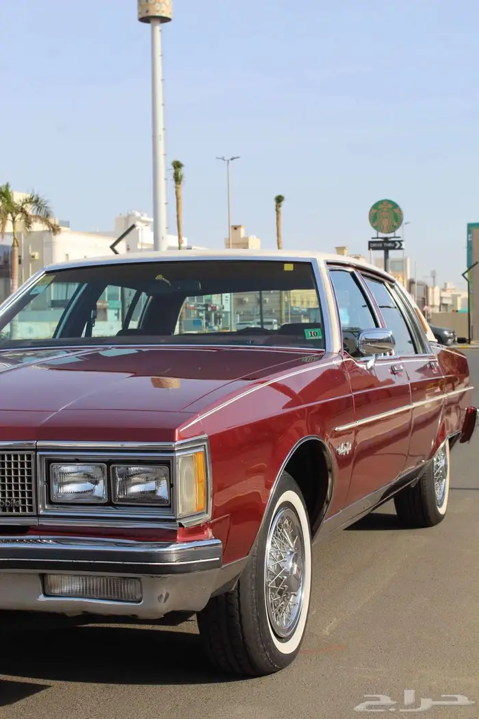اولدزموبيل ريجينسي 1983 6