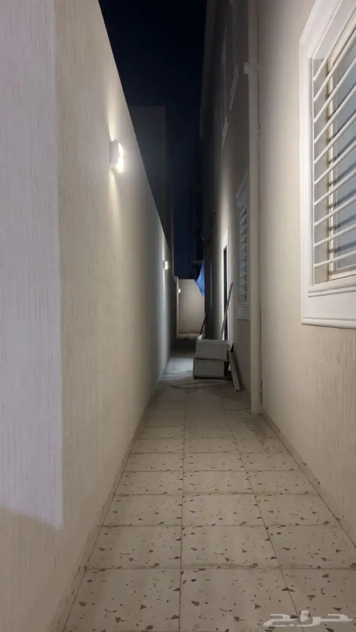 شقة جديده للايجار ثروات أبها 6