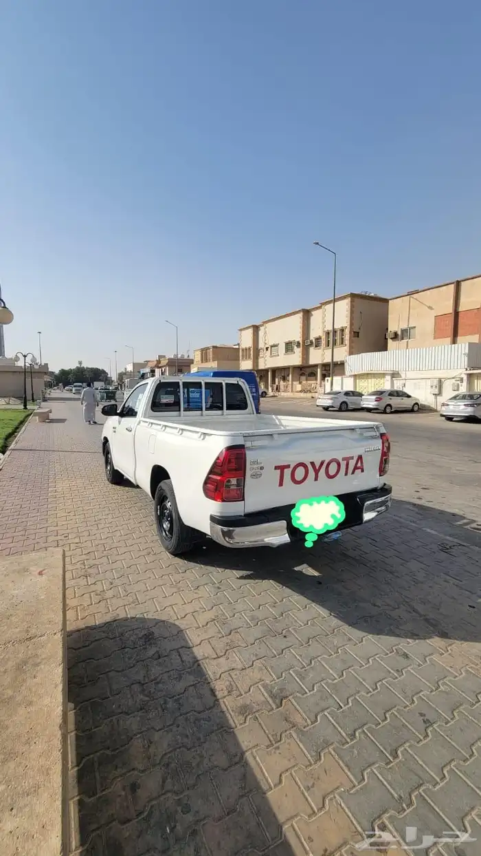 هايلوكس غماره 2025 للبيع جير عادي ديزل الممشى 80 الف 3