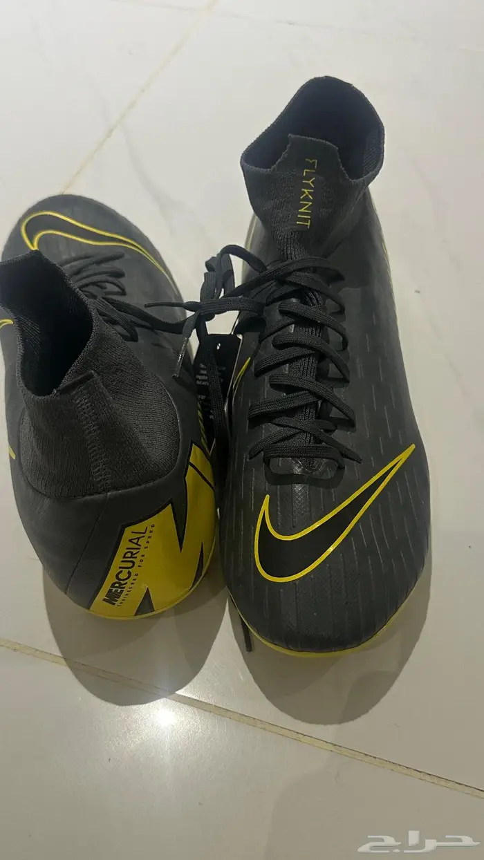 حذاء نايك ميركيوريال  يبر  مقاس 44 جديد تمام ا   لم ي لبس 1