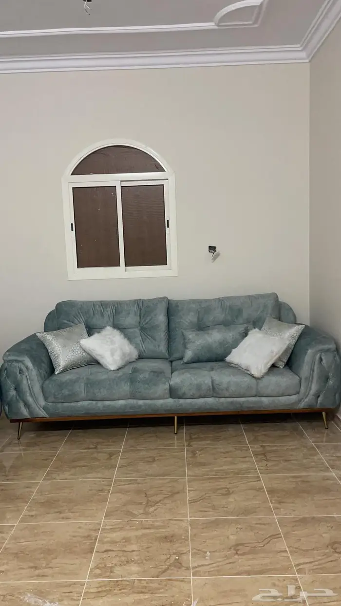 كنب 8 مقاعد نظيف 0
