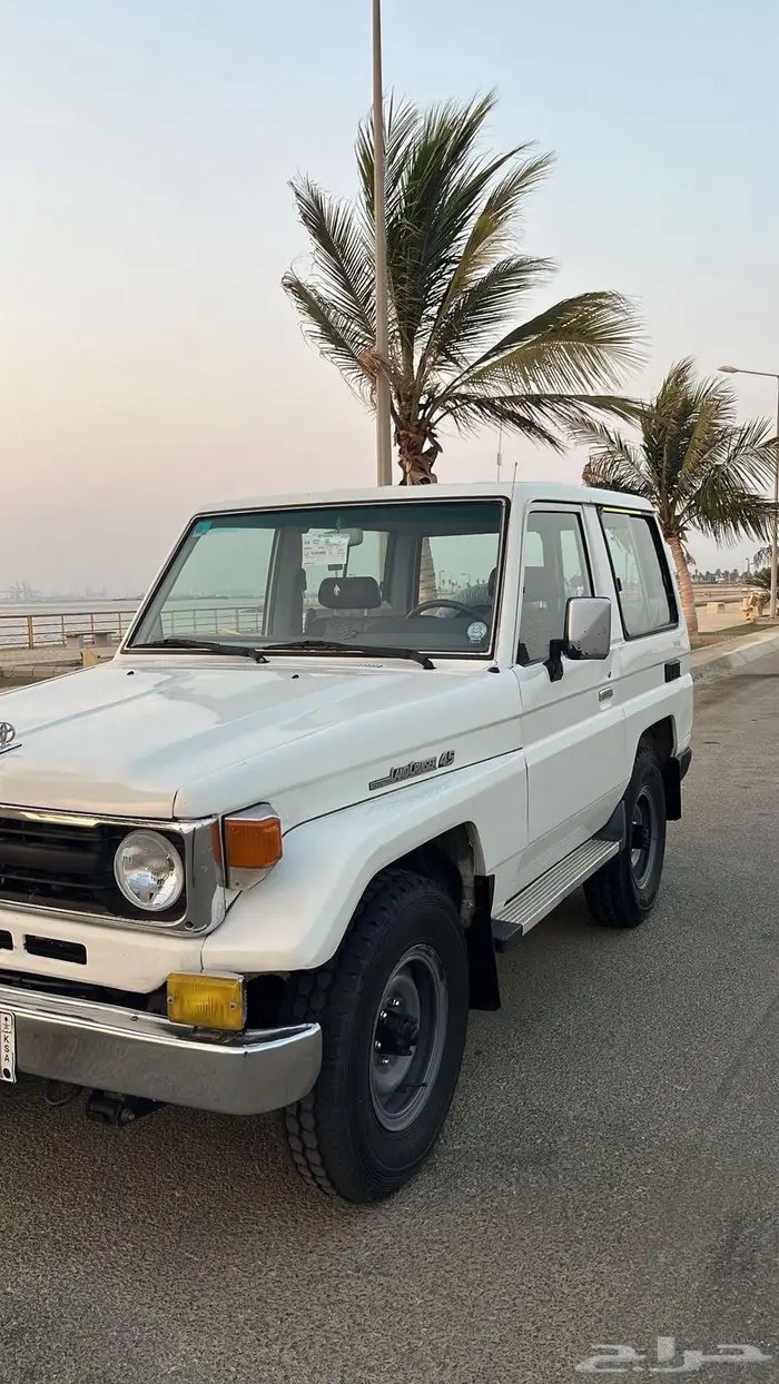 جيب ربع 79 9