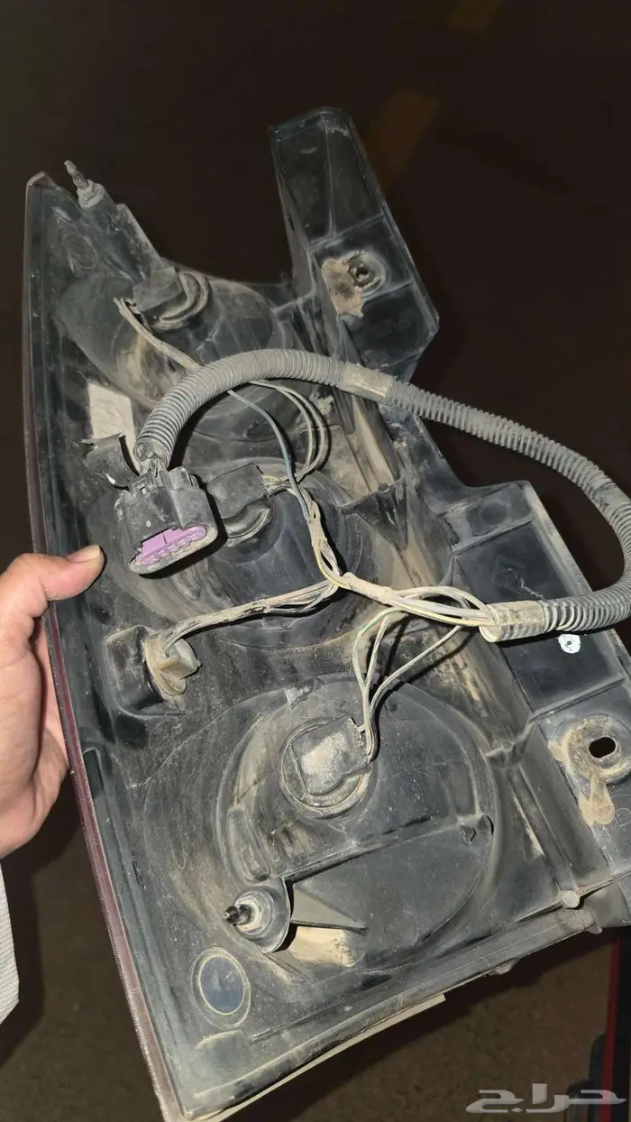 اسطب جمس يوكن خلفي يمين أصلي GM 2008 -2014 3