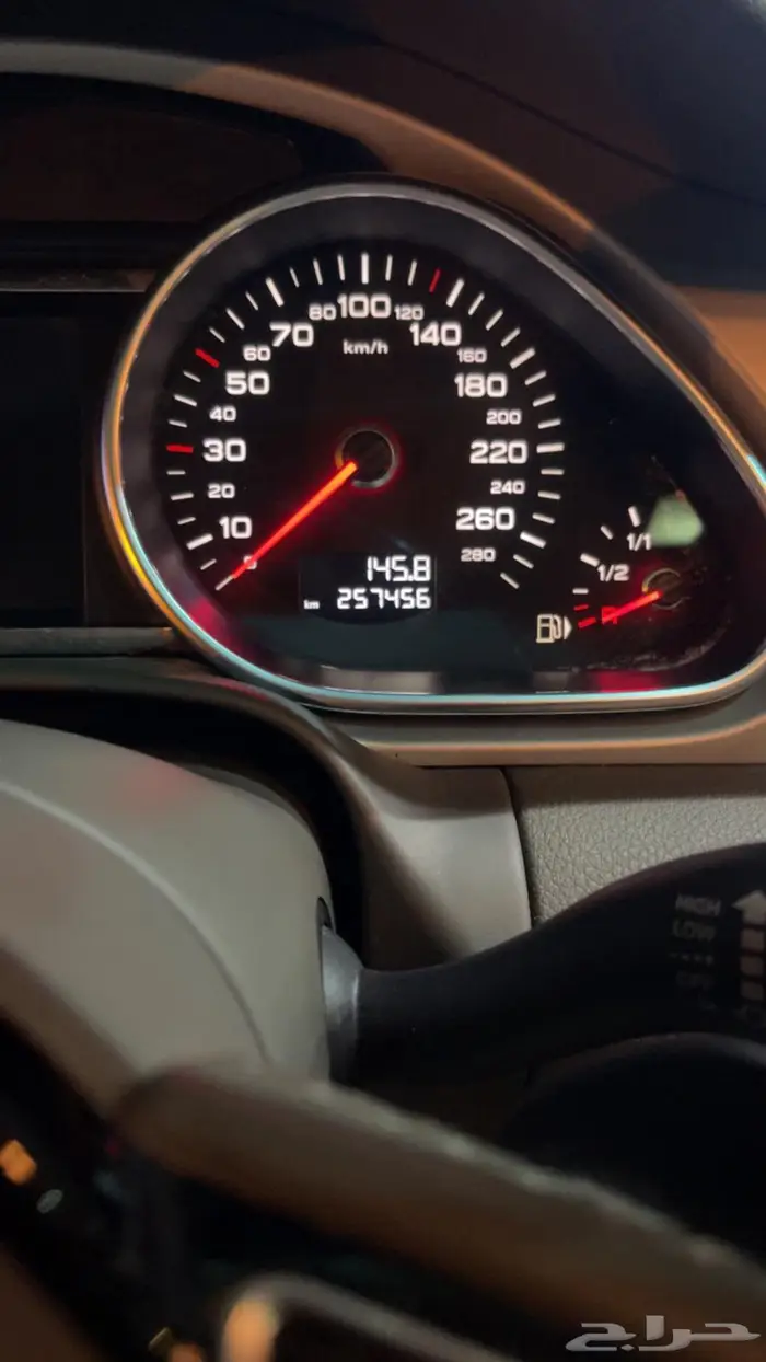 اودي Q7 فل كامل. سوبر تشارج بانوراما 0
