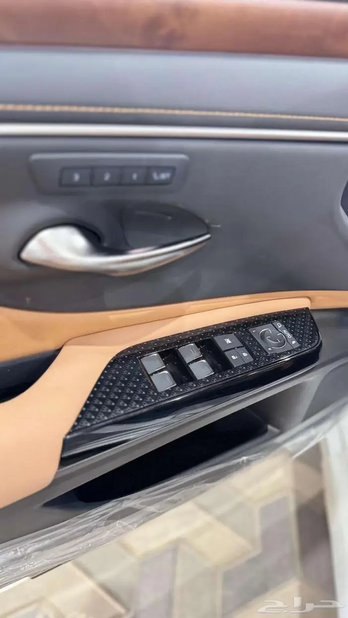 لكزس es 350 نص فل 2025 6