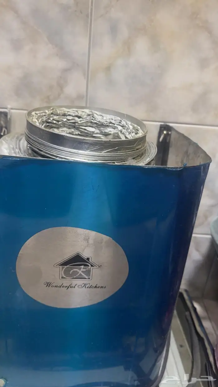 مدخنه   ماشغلتها وله مره بسبب الظروف خليتها منضر فقط 2