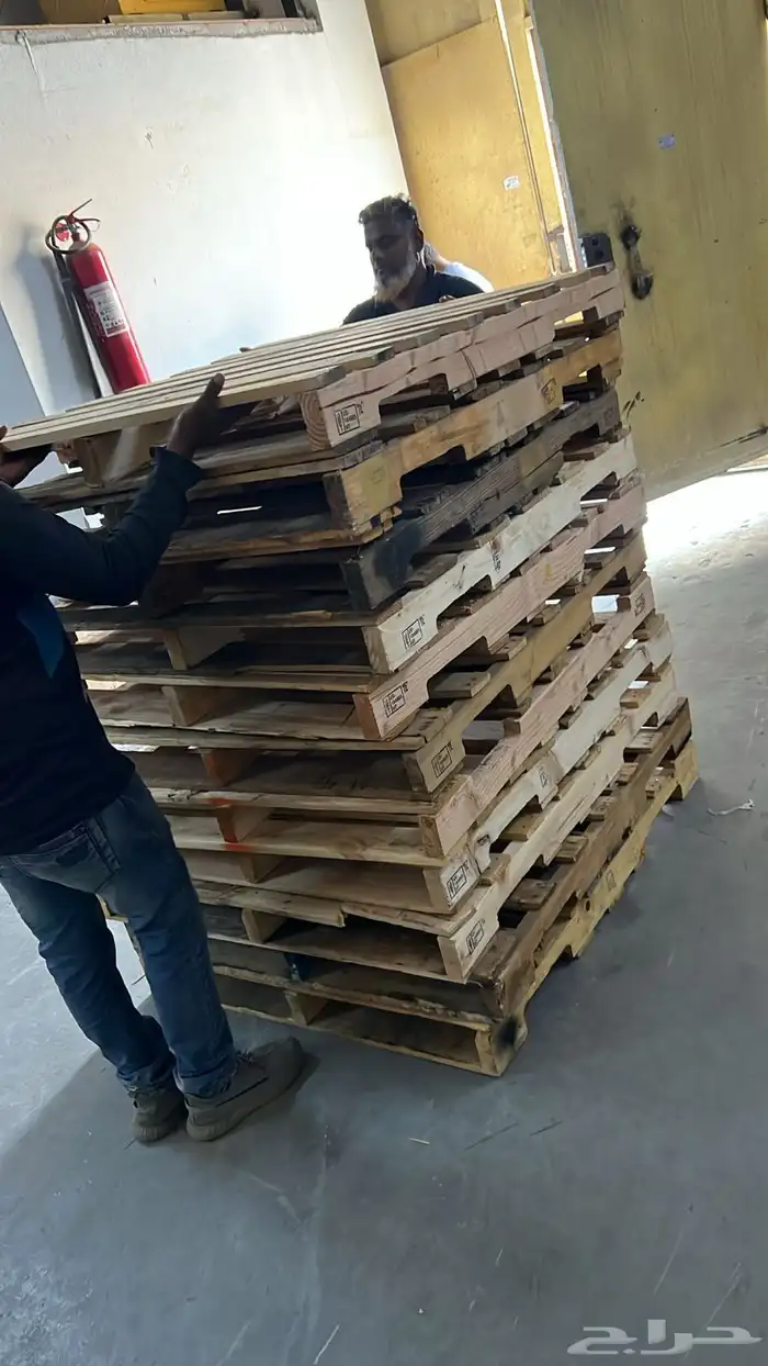 شراء و بيع جميع انواع الطبالي والبلتات الخشبية والبلاستيك 8