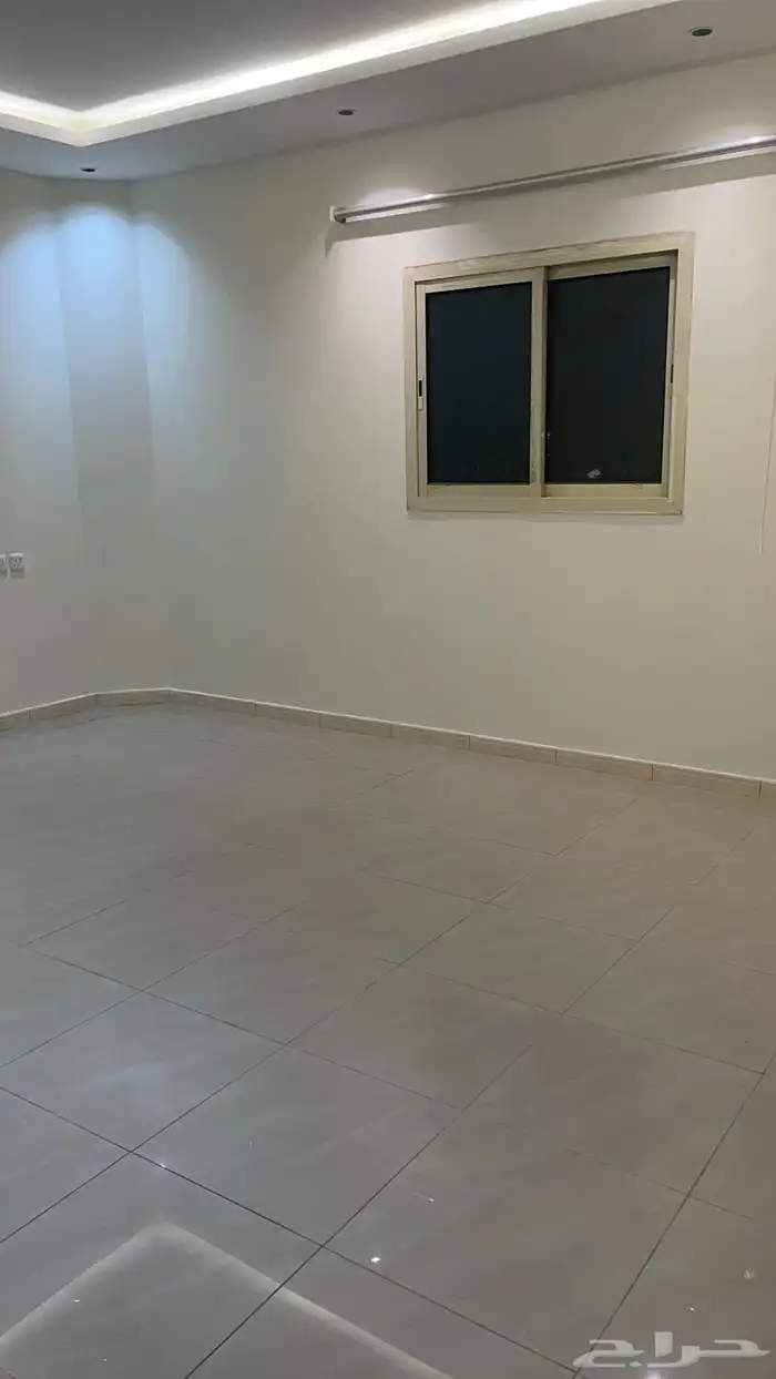 للايجار شقه عوايل بالمونسيه 4