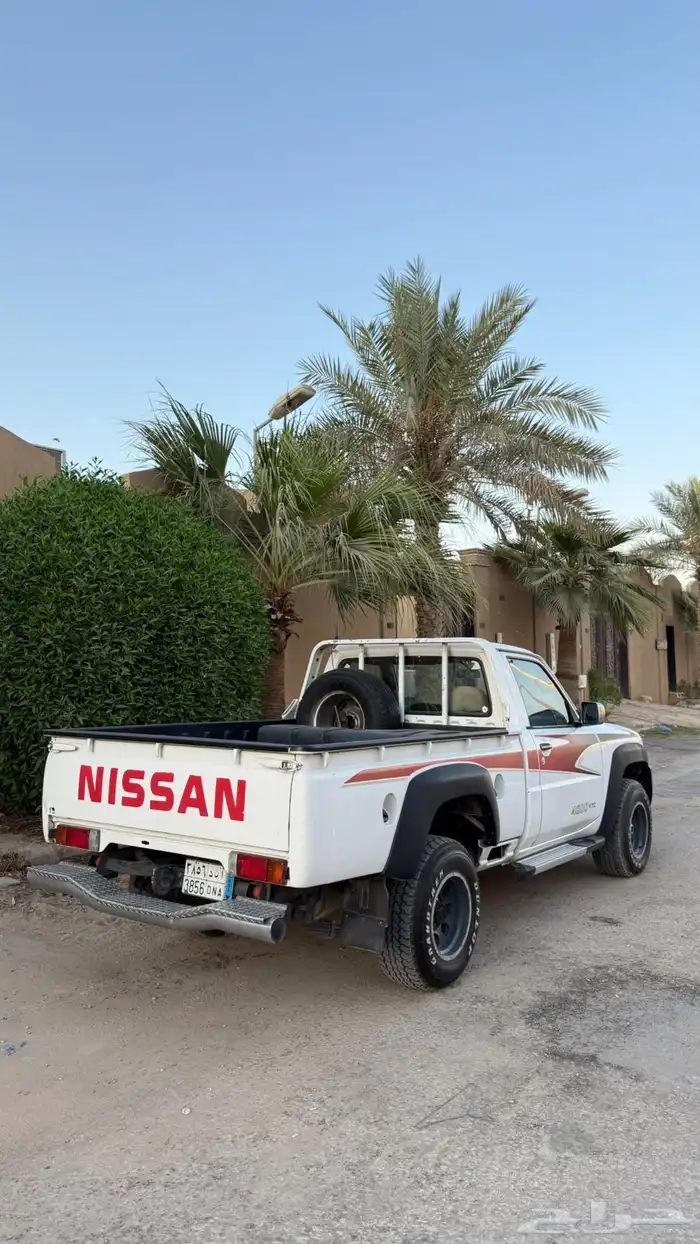 للبيع شاص نيسان 2004 محول 2018 15