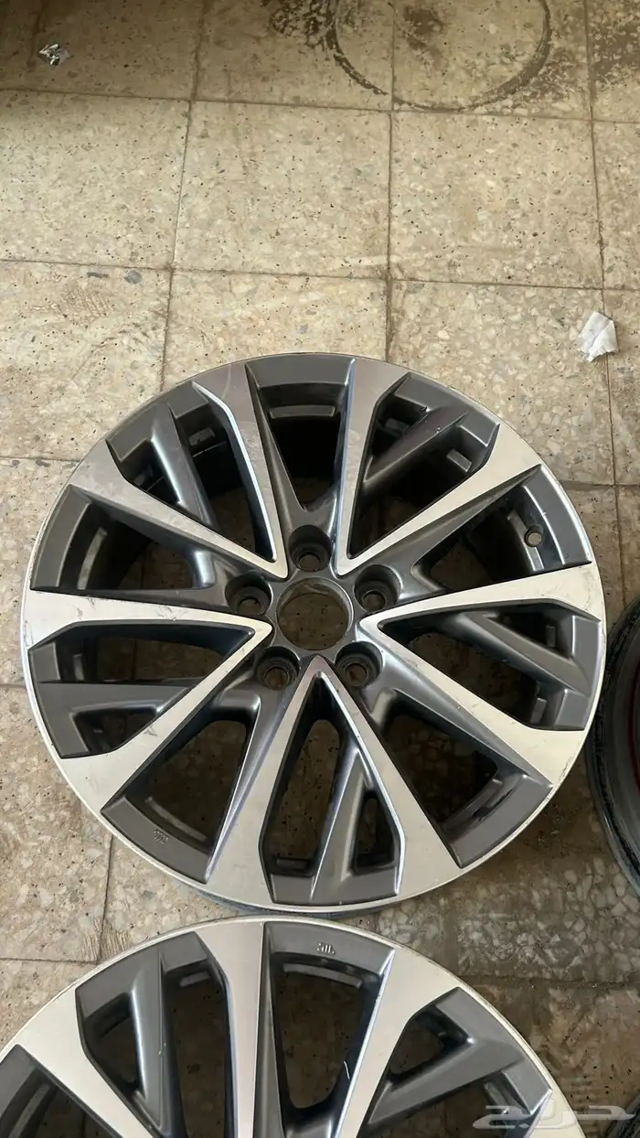 طقم جنوط لكزس ES 2021 مقاس 17 5