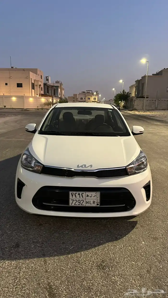 مجموعة سيارات كيا بيجاس 3