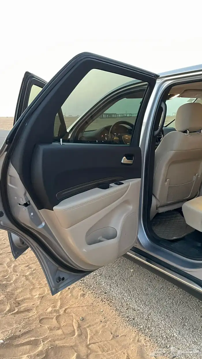 للبيع دوج دورانجو 2021 فية SXT 10