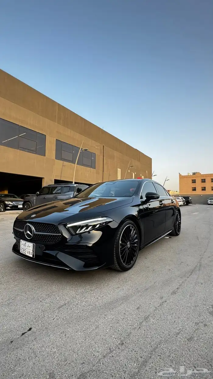 مرسيدس A200 شبه جديد 3