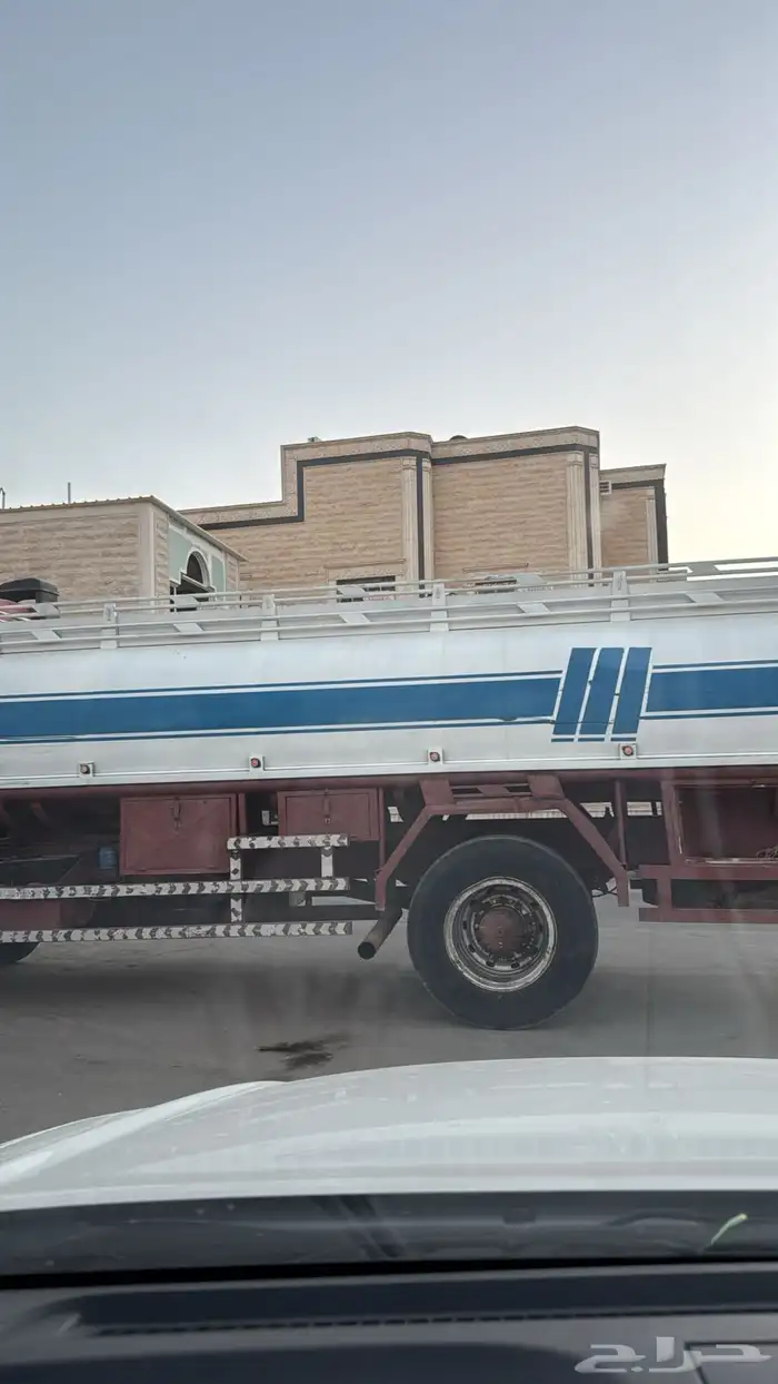 وايت البي 8