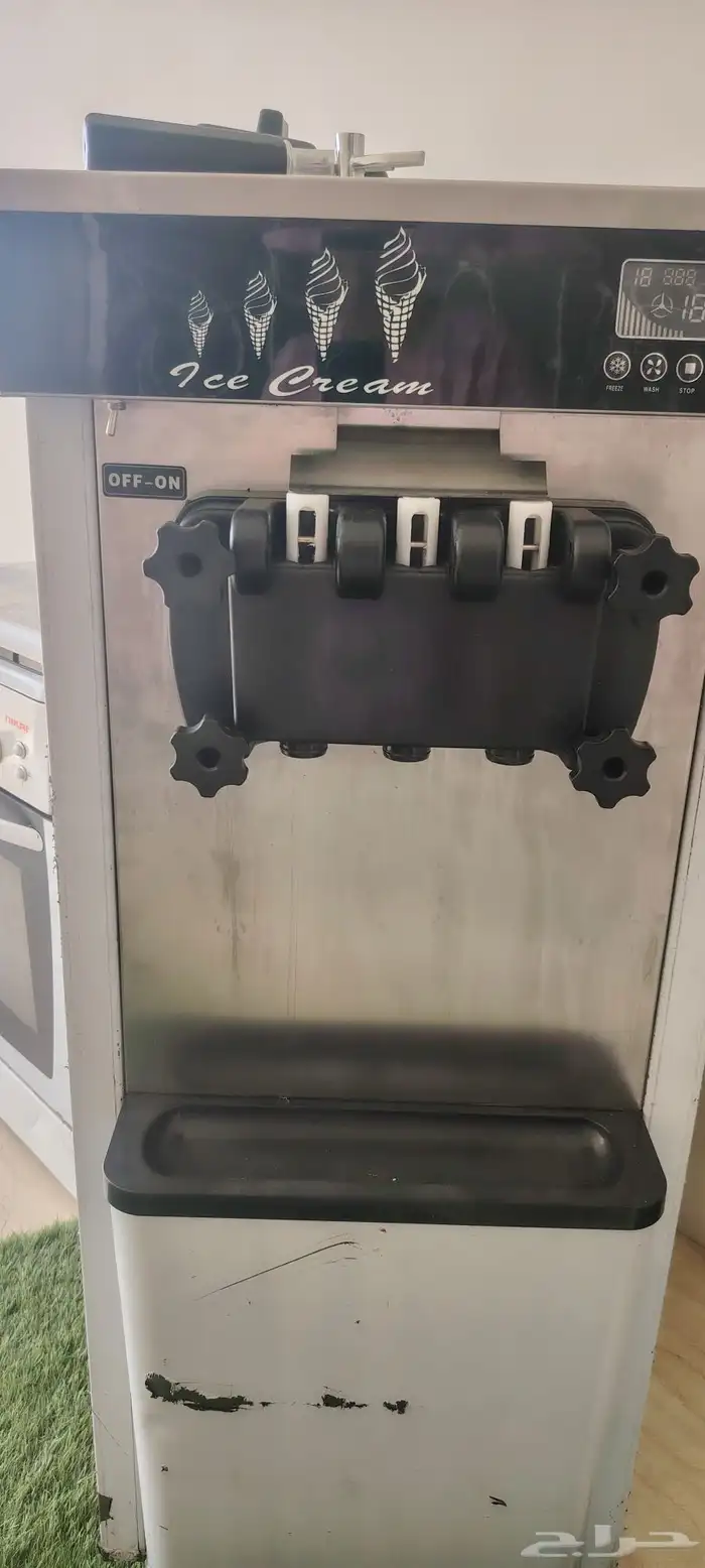 آلة آيسكريم للبيع مكينة شبه جديدة 7