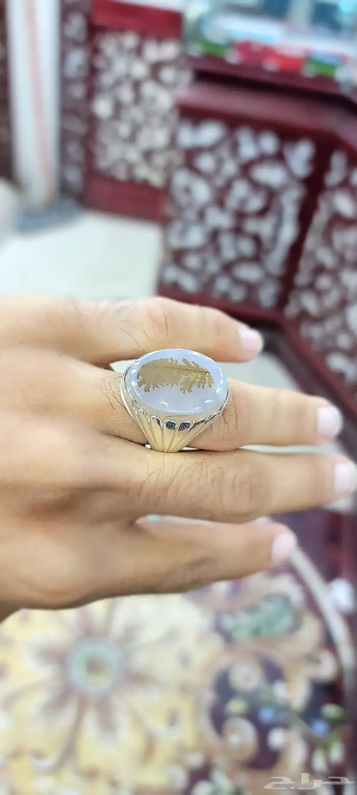 عقيق يماني مشجر واضح طبيعي على فضه نقيه 2