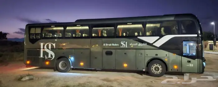 رحلات تجديد الزيارات من منفذ الأردن بأسعار مخفضة باصات VIP 4