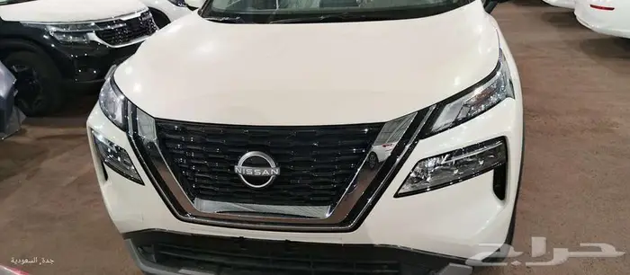 نسان اكس تريل2025 4