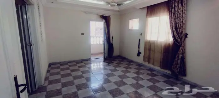 شقة للايجار حي الروضة 6