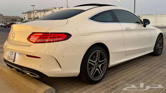 مرسيدس C200 كوبيه 2020 8