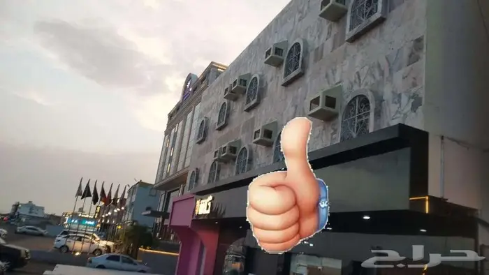 عمارة تحتوي على شقق فيلا محلات مستودع للبيع شارع تجاري 0