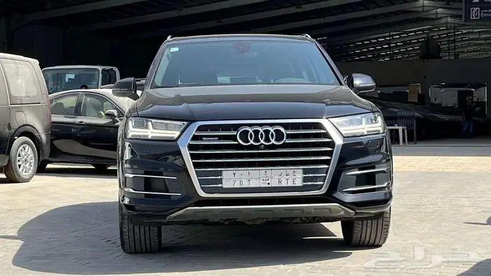 اودي Q7 2019 ممشي 207 الف تشكيات وكالة بحالة ممتازة 1
