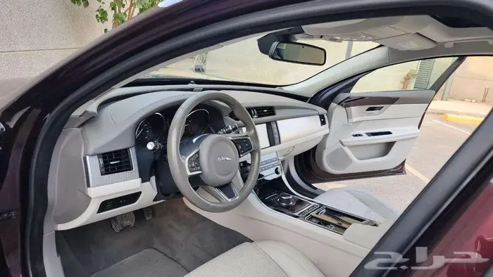 جاكور XF 2018 بحالة ممتازة 15
