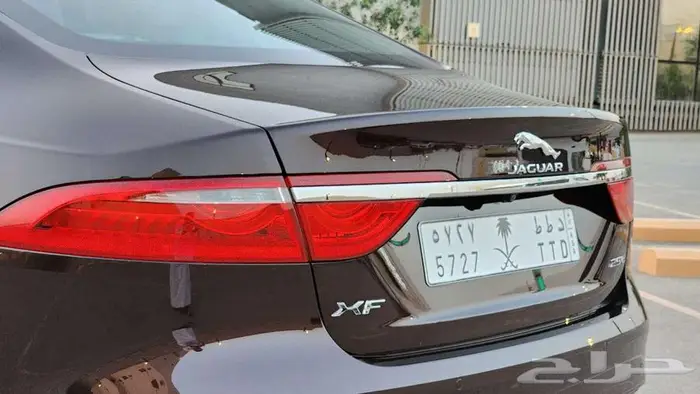 جاكور XF 2018 بحالة ممتازة 9