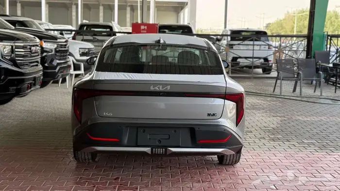 كيا K4 نص فل 2025 GLS سعودي كاش وتمويل 10