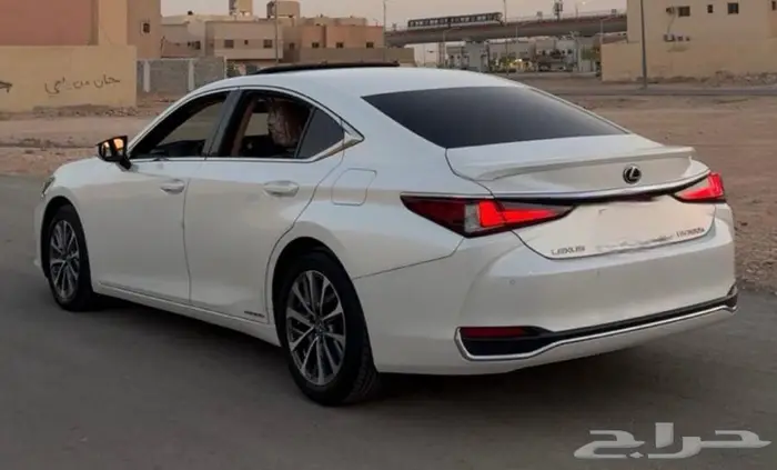 لكزس 2022 هايبرد h300 2