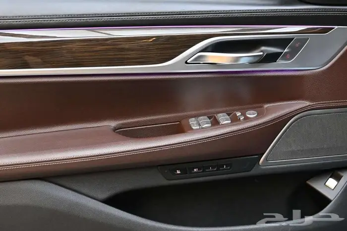 بي ام دبليو 730li 2020 سعودي 12
