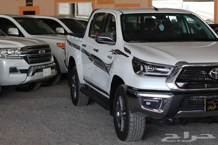 هايلكس 2025 فل كامل 4