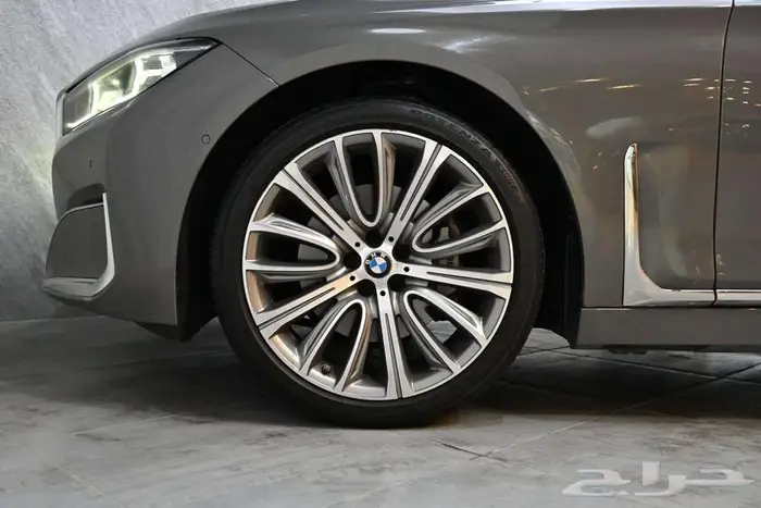 بي ام دبليو 730li 2020 سعودي 5