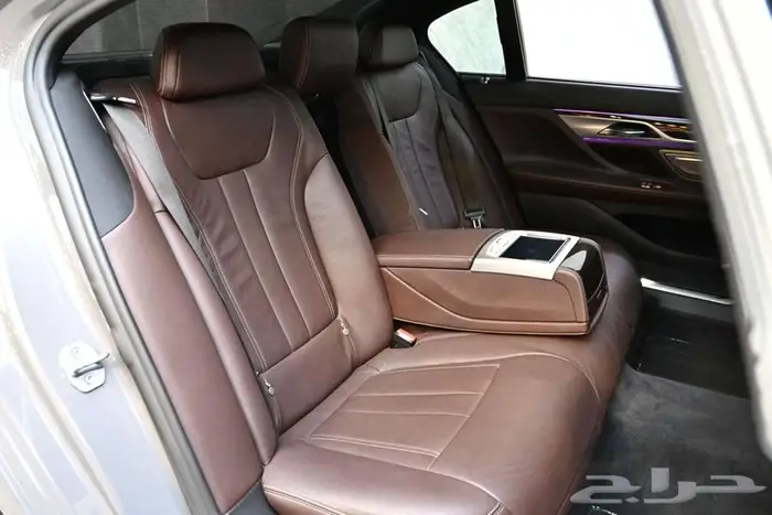بي ام دبليو 730li 2020 سعودي 16