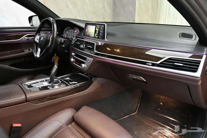 بي ام دبليو 730li 2020 سعودي 18
