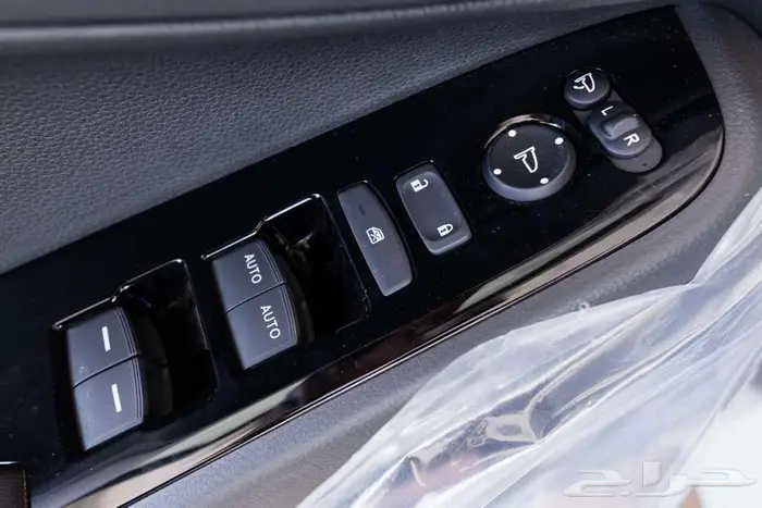هوندا HR-V نص فل LX م2025 9