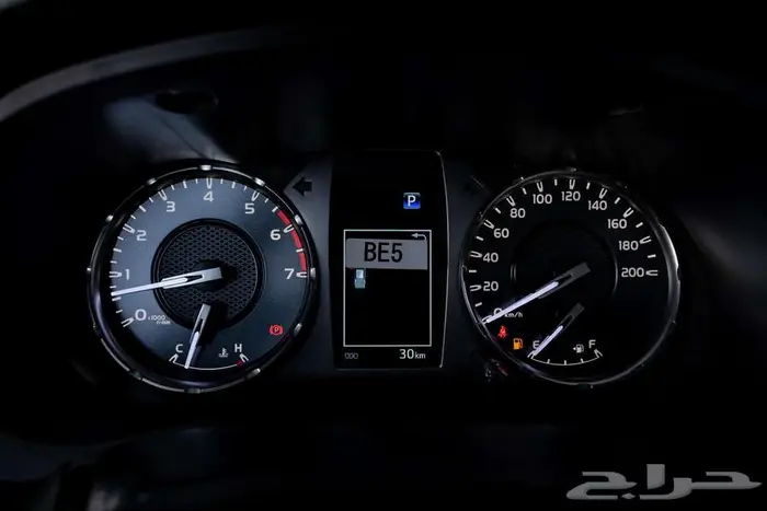 هايلوكس غمارتين S-GLX دبل أوتوماتيك 2.8 بنزين 2025 خليجى 13