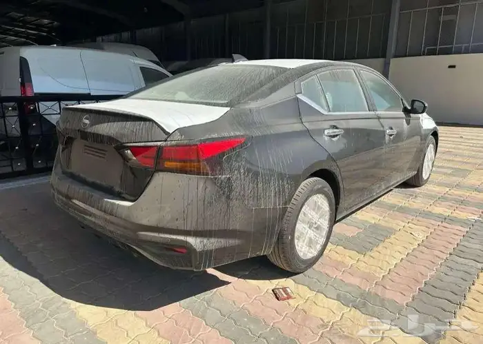 نيسان التيما S ستاندر 2025 اصفار 9